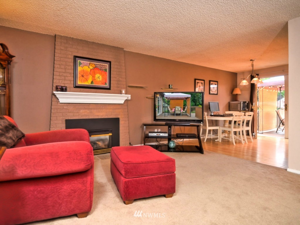 21404 6th Avenue West Bothell, WA 98021 - Photo 2 of 23