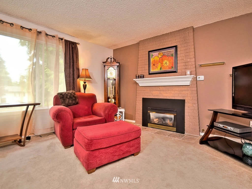 21404 6th Avenue West Bothell, WA 98021 - Photo 3 of 23