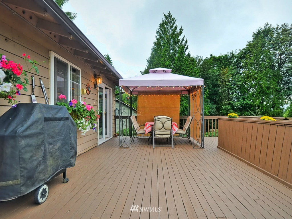 21404 6th Avenue West Bothell, WA 98021 - Photo 21 of 23