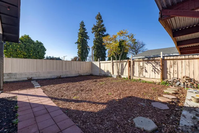 $1,149,888 | 592 Willow Avenue, Hayward, CA 94541