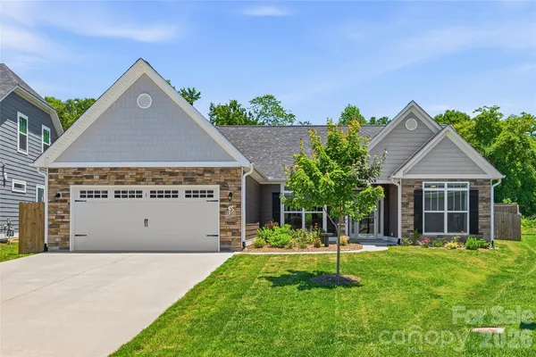$615,000 | 97 Spence Drive, Hendersonville, NC 28739