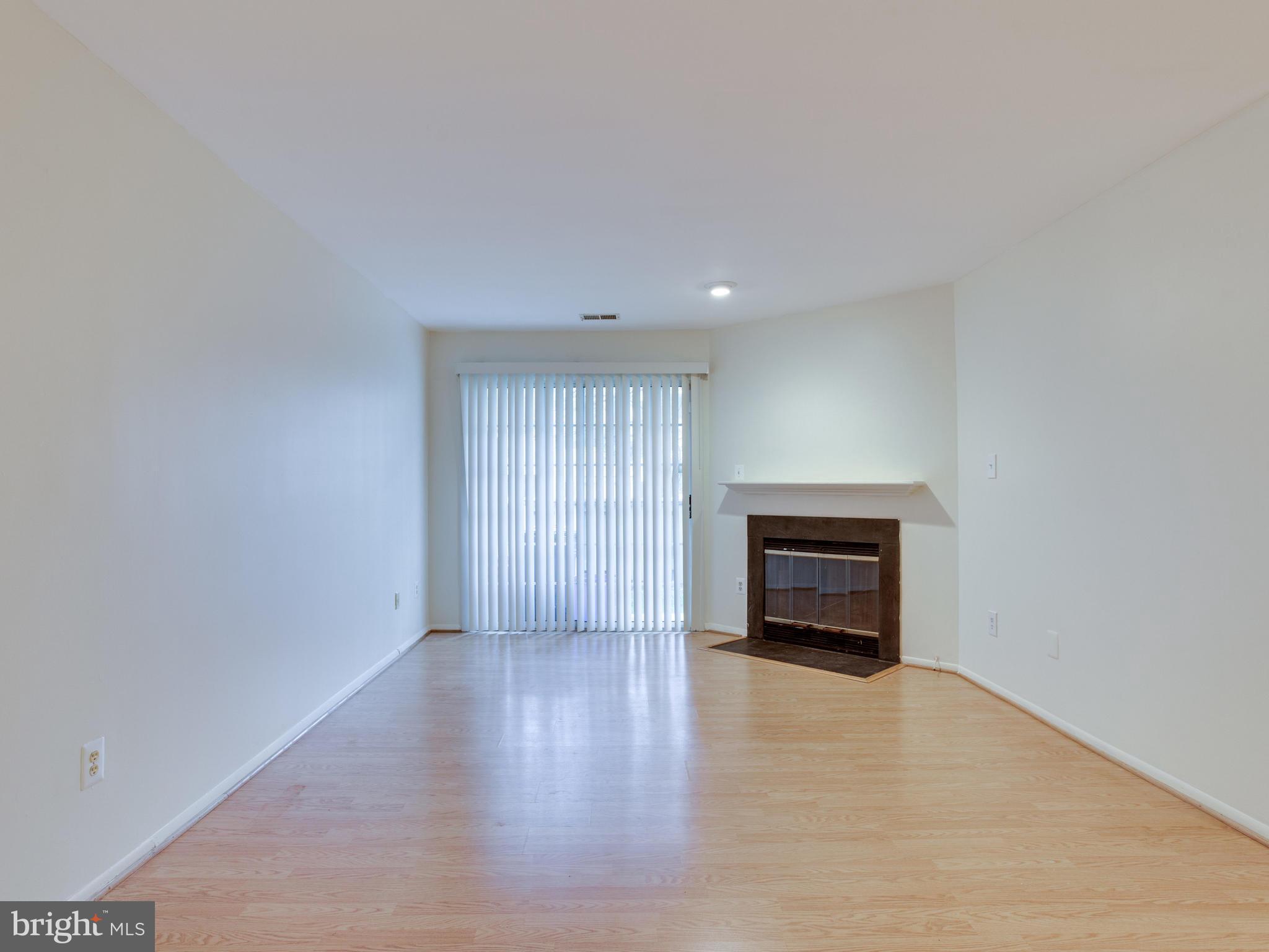 13113 Conductor Way, Unit 239 Silver Spring, MD 20904 - Photo 6 of 30 Living Room