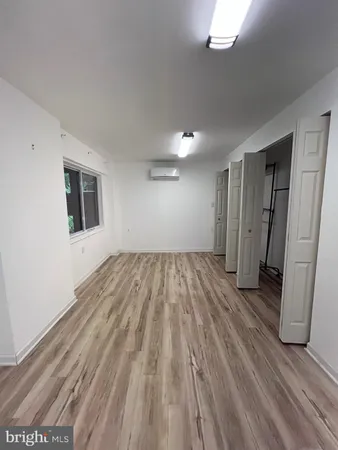 $2,000 | 14915 River Road, Potomac, MD 20854