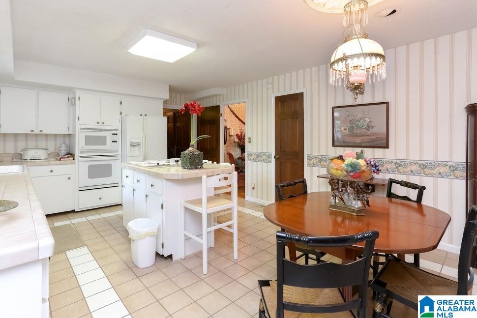 401 Hillyer High Road Anniston, AL 36207 - Photo 4 of 50