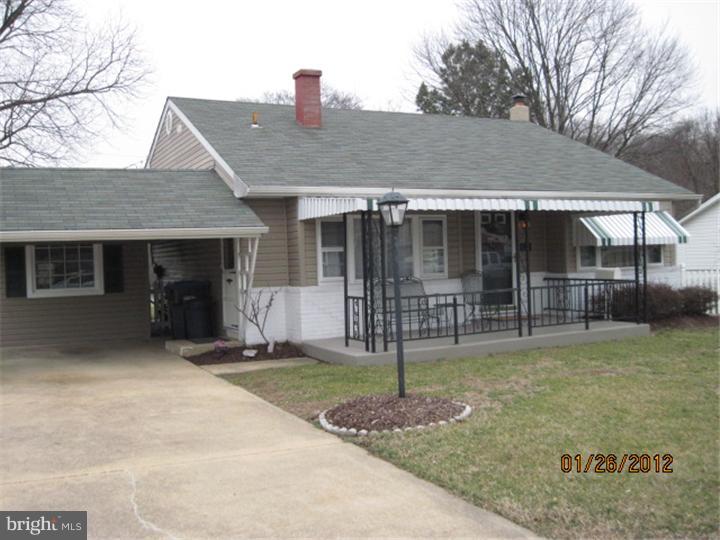 121 Anderson Road Newark, DE 19713 - Photo 2 of 18 Gallery Image 2