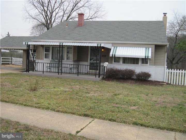 121 Anderson Road Newark, DE 19713 - Photo 3 of 18 Exterior Front