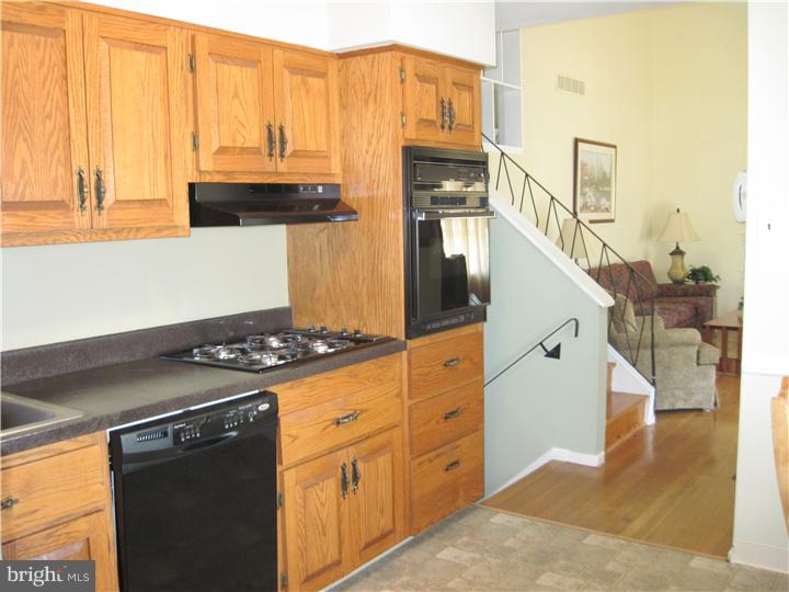 121 Anderson Road Newark, DE 19713 - Photo 4 of 18 Gallery Image 4