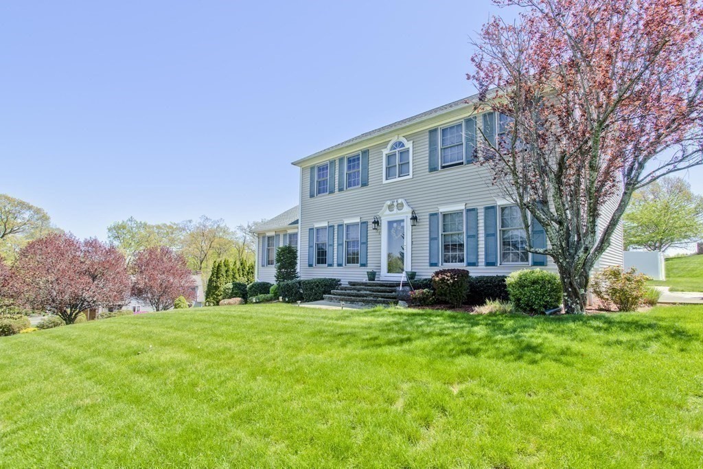 21 Hummingbird Lane West Springfield, MA 01089 - Photo 38 of 42 Gallery Image 38