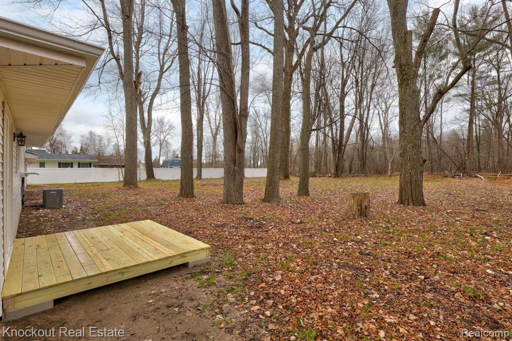 4135 Emerald Road Bridgeport, MI 48722 - Photo 44 of 61