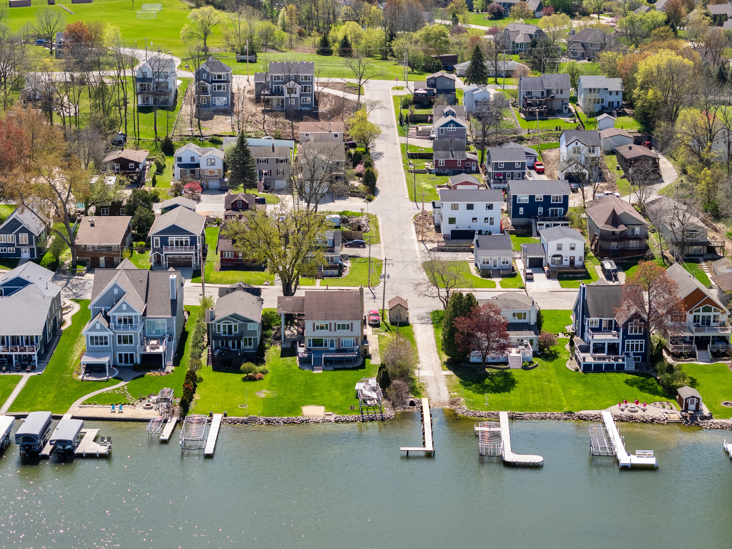 131 Maple Avenue Pewaukee, WI 53072 - Photo 31 of 36 Summer Photo - Pewaukee Lake Access