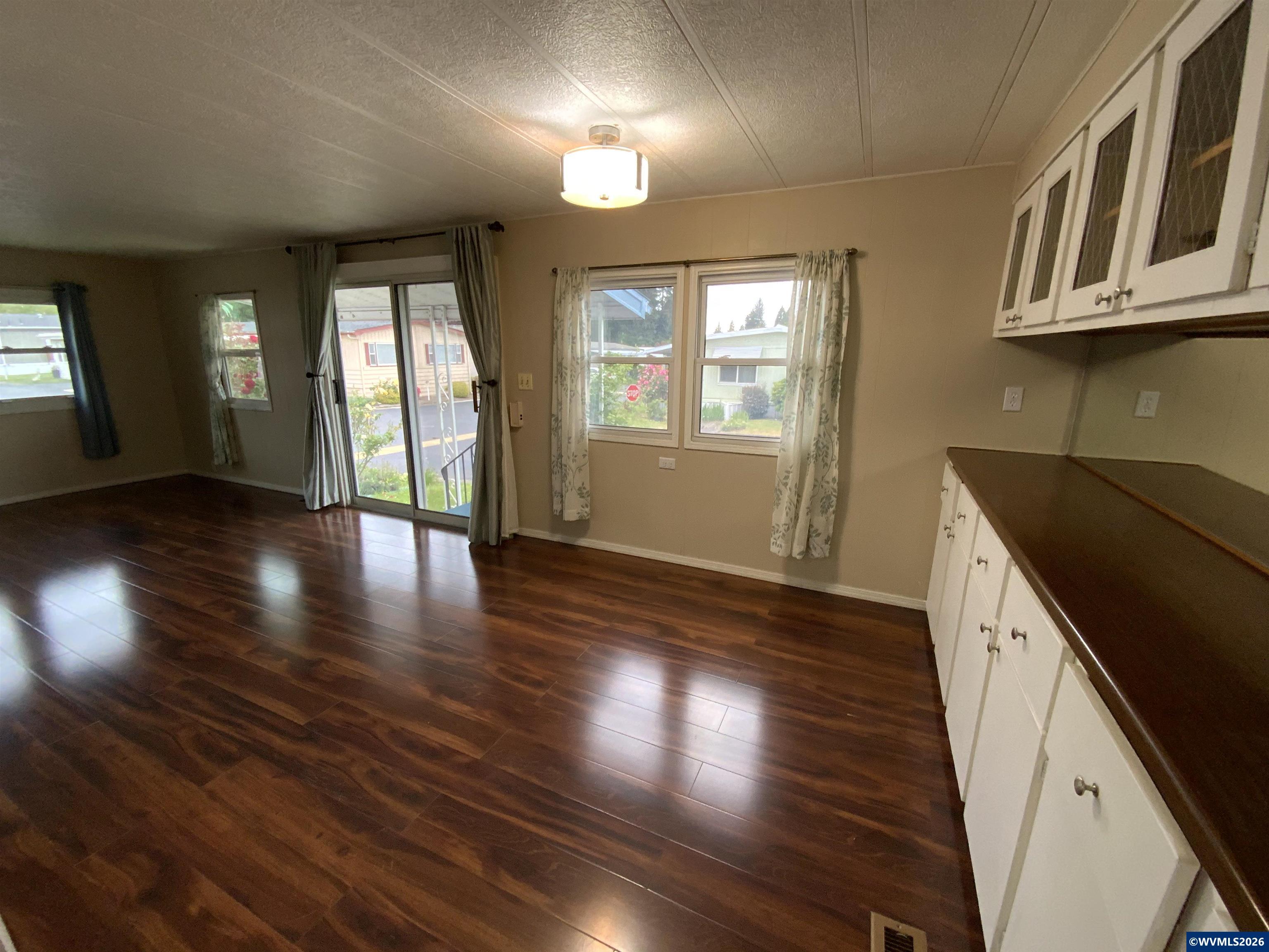 4940 Sunnyside Road Southeast, Unit F1 Salem, OR 97302 - Photo 9 of 21