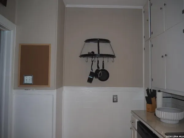 $1,600 | 1331 West Wildwood Drive, San Antonio, TX 78201