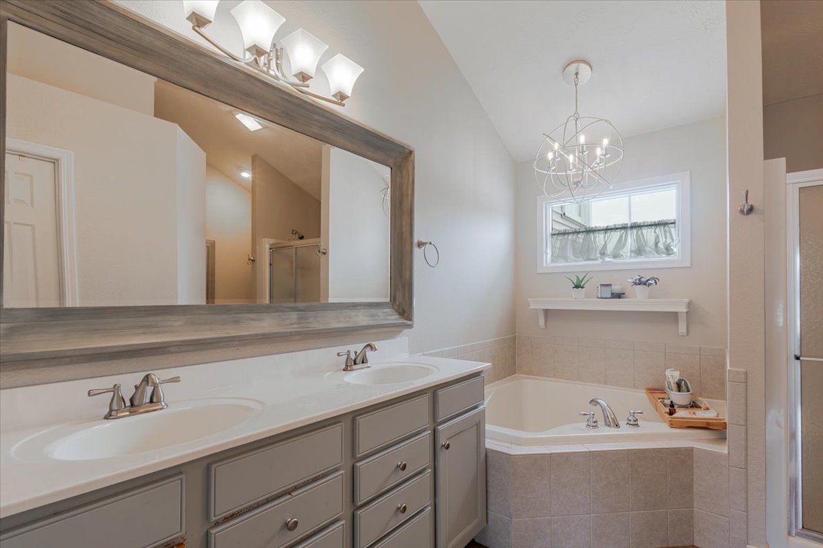 3138 Butterfly Drive Normal, IL 61761 - Photo 17 of 46