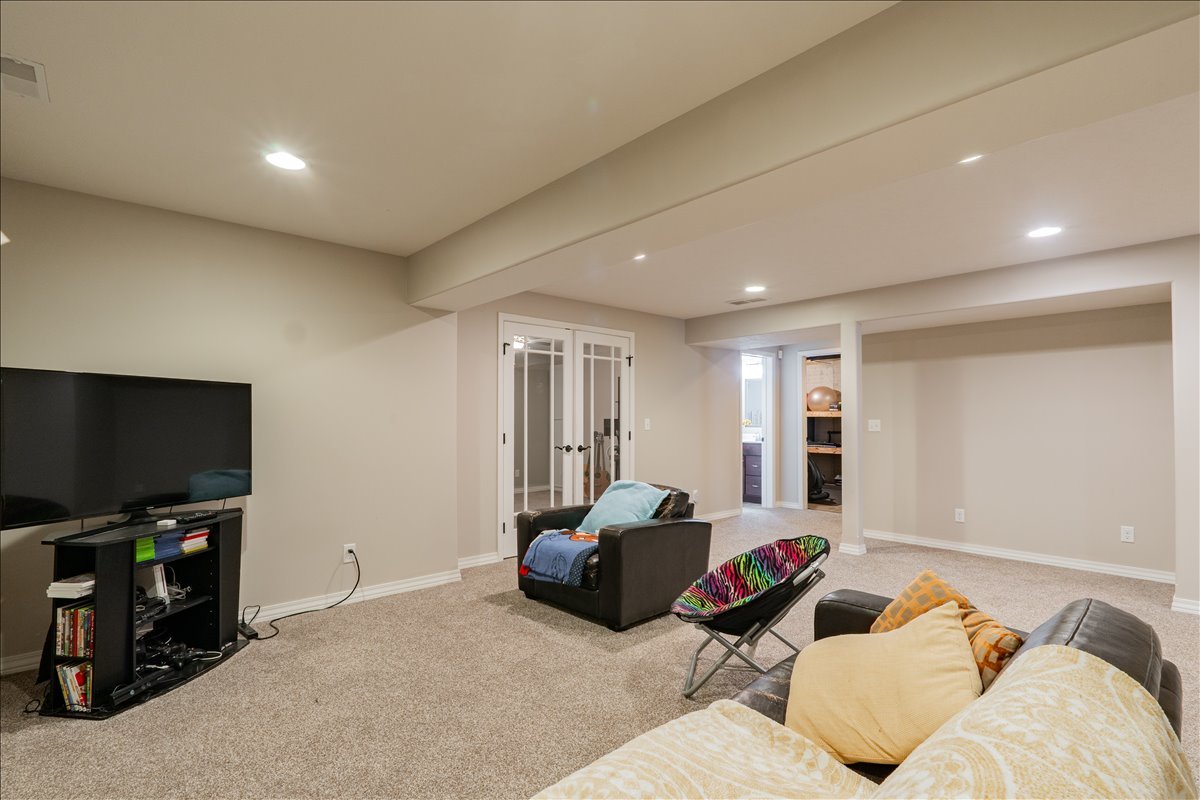 3138 Butterfly Drive Normal, IL 61761 - Photo 29 of 46