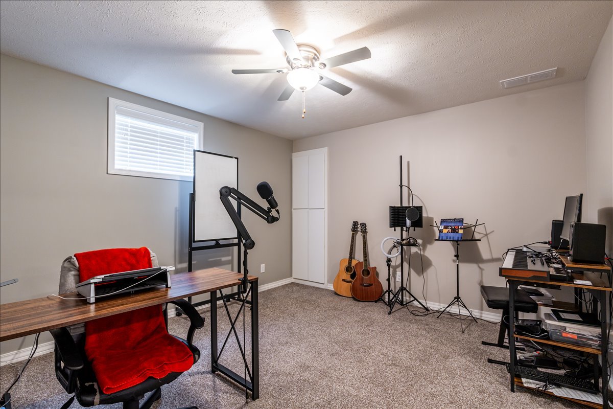 3138 Butterfly Drive Normal, IL 61761 - Photo 30 of 46