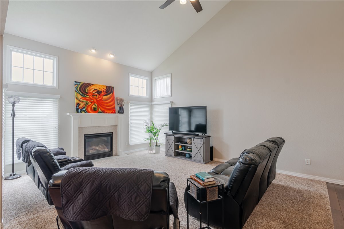 3138 Butterfly Drive Normal, IL 61761 - Photo 9 of 46