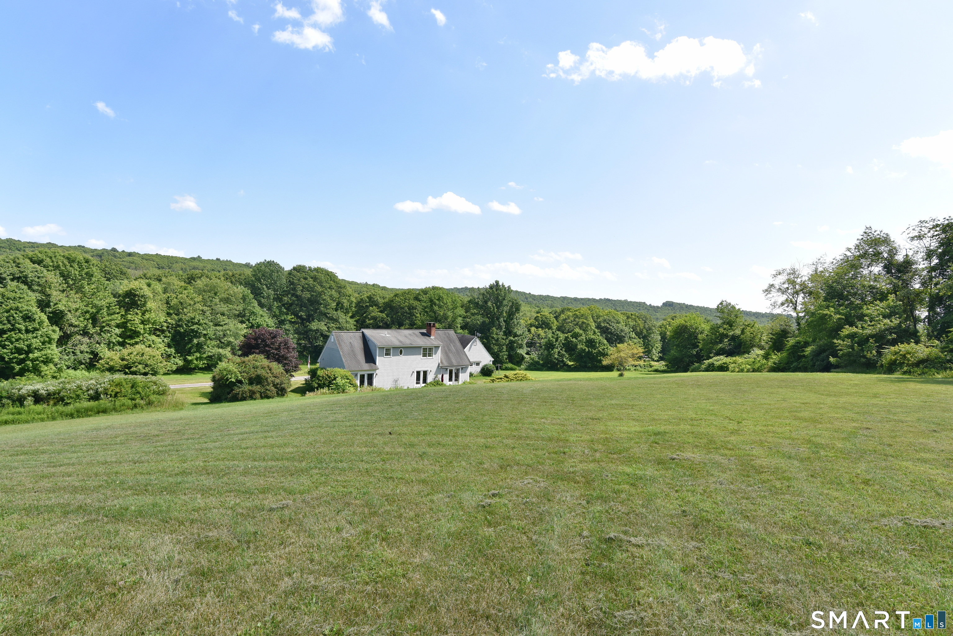 511 Perrin Road Woodstock, CT 06281 - Photo 4 of 40