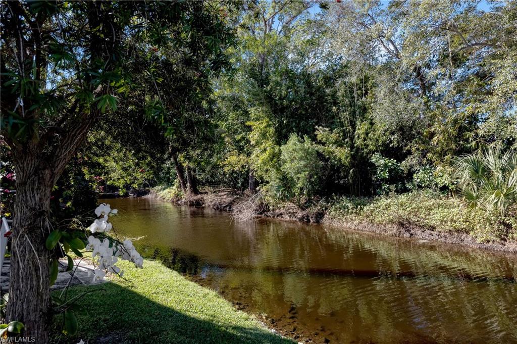 232 Palm Drive, Unit 1 Naples, FL 34112 - Photo 22 of 36
