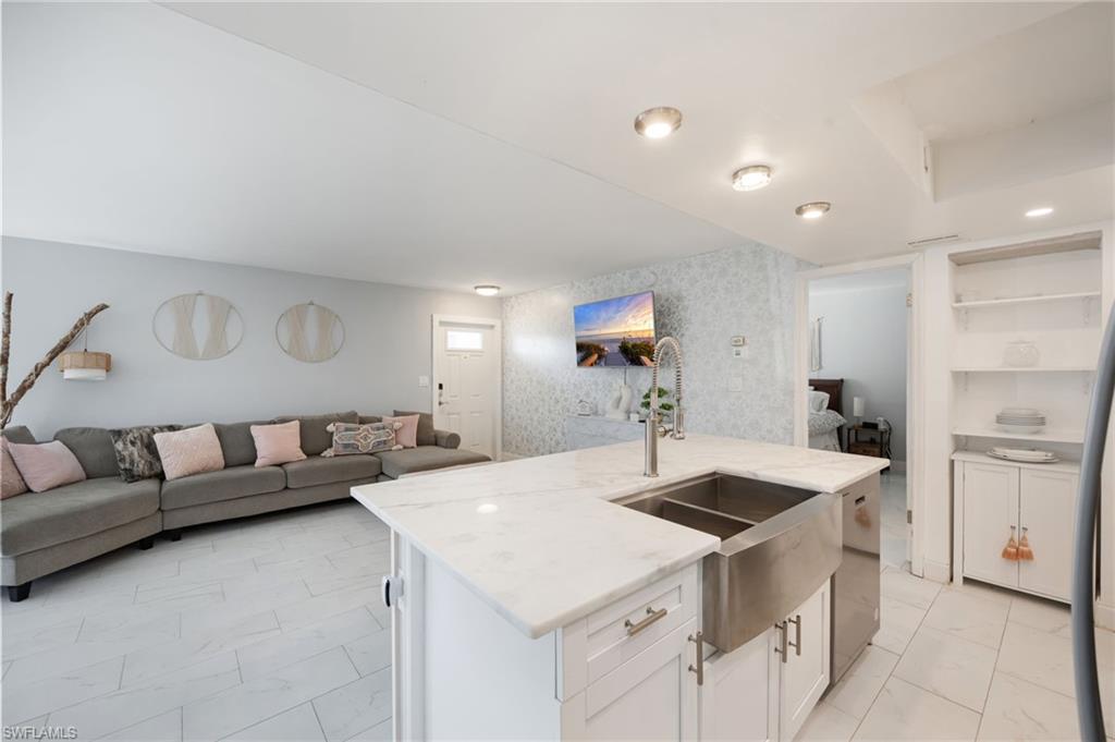 232 Palm Drive, Unit 1 Naples, FL 34112 - Photo 8 of 36