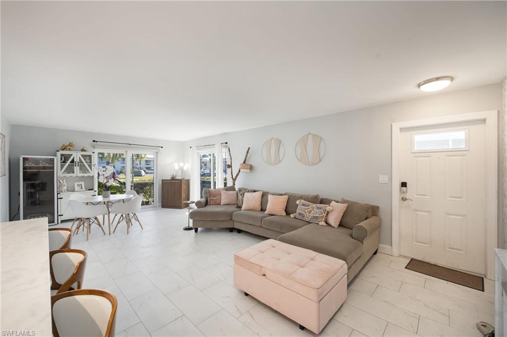 232 Palm Drive, Unit 1 Naples, FL 34112 - Photo 10 of 36