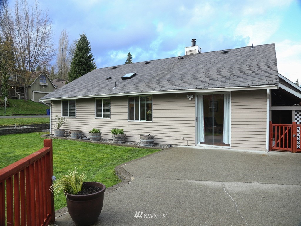 514 167th Street Southeast Bothell, WA 98012 - Photo 14 of 17