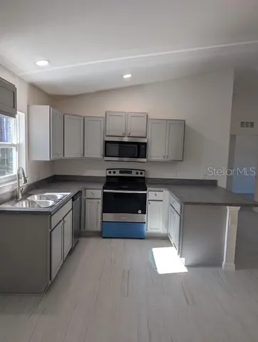 $202,800 | 24162 Hemlock Avenue, Dunnellon, FL 34431