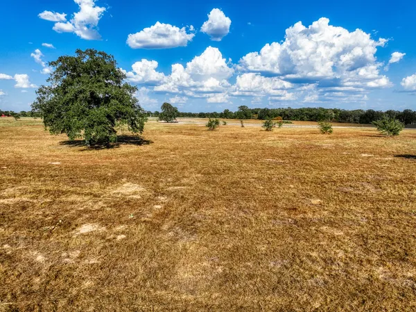 $180,000 | 264 Feder Way Point, West Point, TX 78963