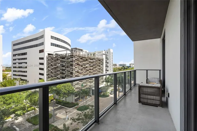 $3,600 | 2960 Northeast 207th Street, Unit 502, Aventura, FL 33180