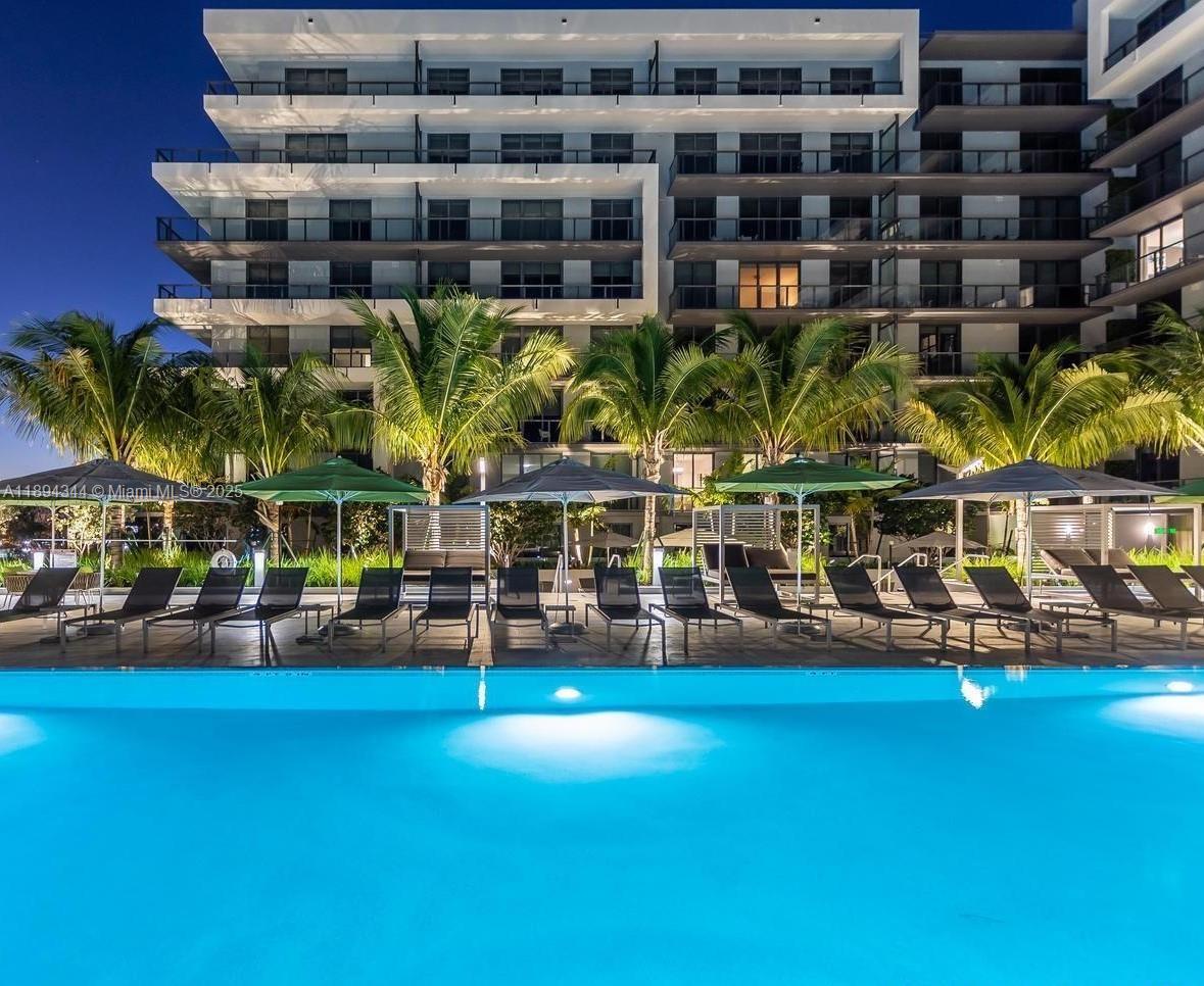 2960 Northeast 207th Street, Unit 502 Aventura, FL 33180 - Photo 18 of 25