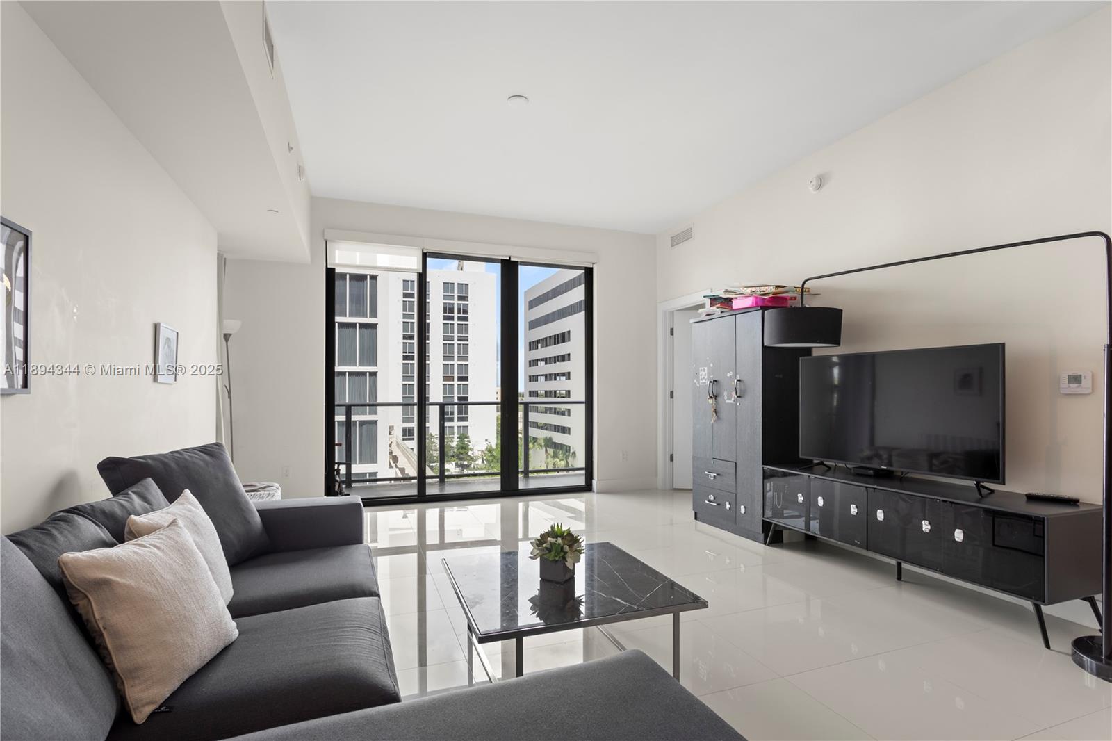 2960 Northeast 207th Street, Unit 502 Aventura, FL 33180 - Photo 5 of 25