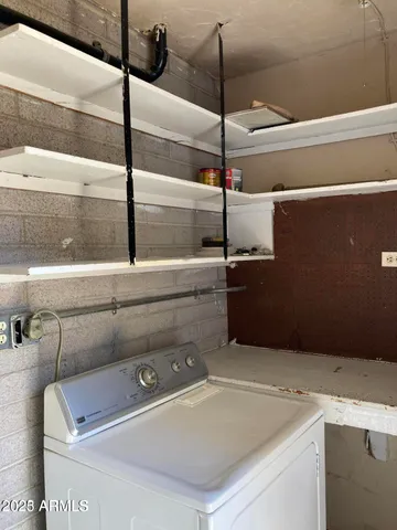 a close view of sink