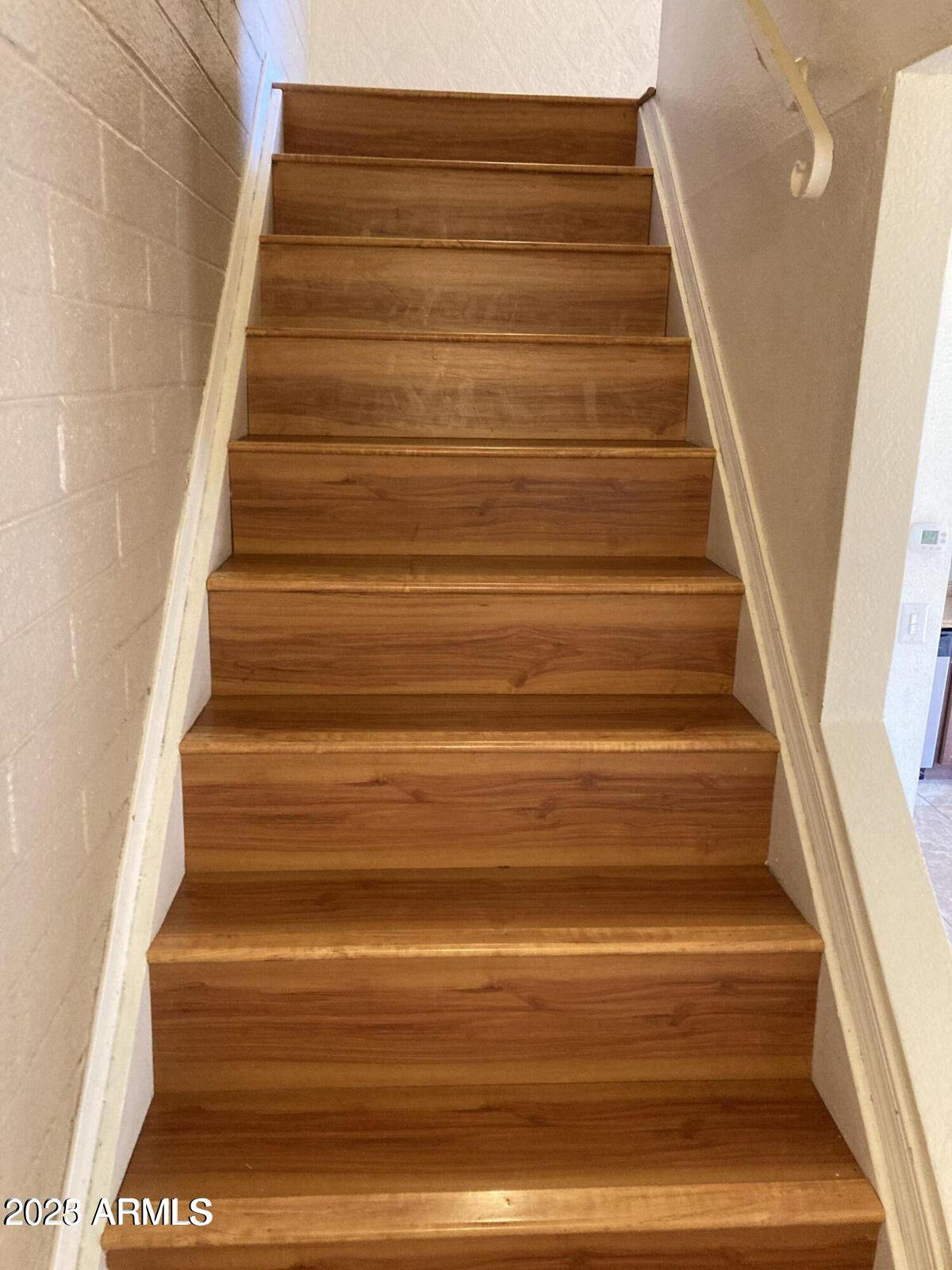 948 South Alma School Road, Unit 102 Mesa, AZ 85210 - Photo 7 of 13 a view of entryway