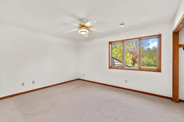 $849,900 | 2416 West Dean Court, River Hills, WI 53217