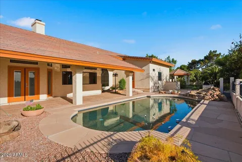 $1,025,000 | 15814 North 12th Street, Phoenix, AZ 85022