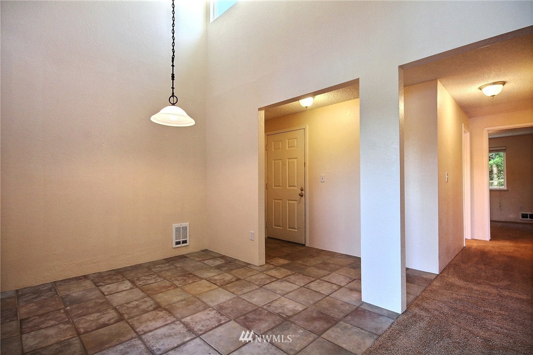 820 Cady Road, Unit G301 Everett, WA 98203 - Photo 4 of 25 Gallery Image 4