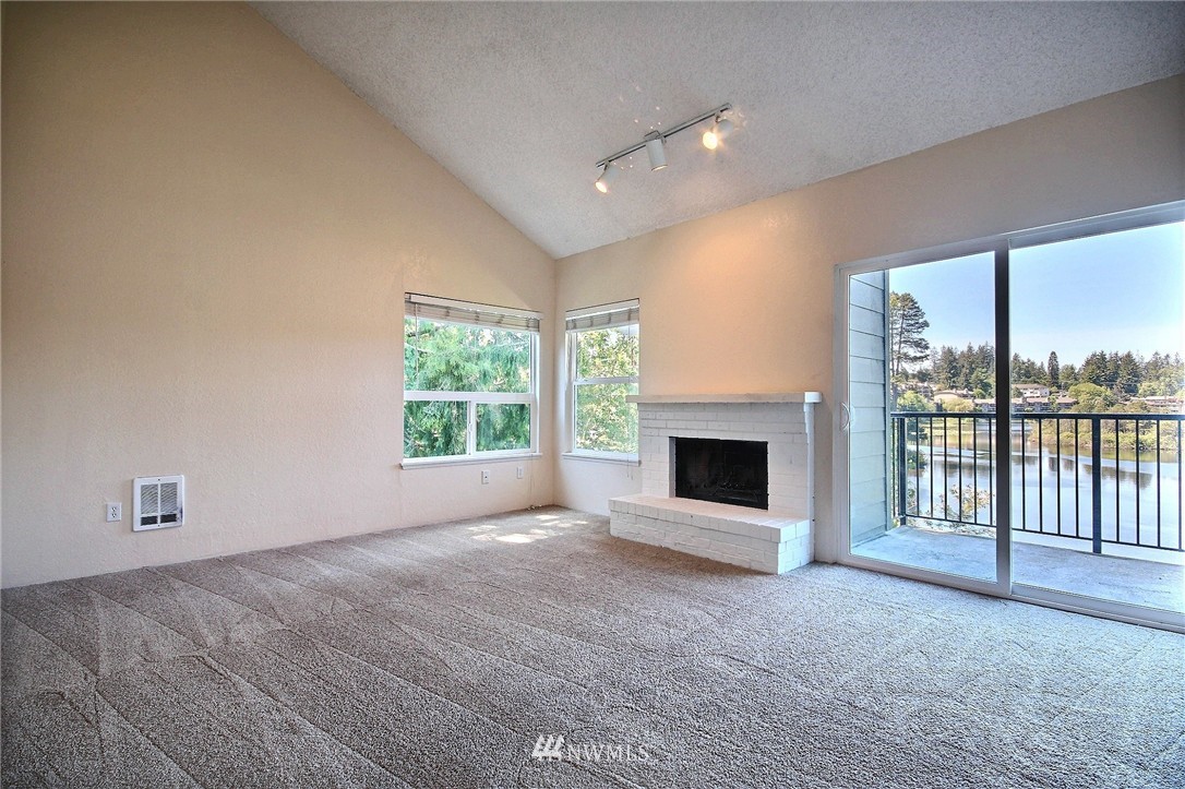 820 Cady Road, Unit G301 Everett, WA 98203 - Photo 5 of 25 Gallery Image 5