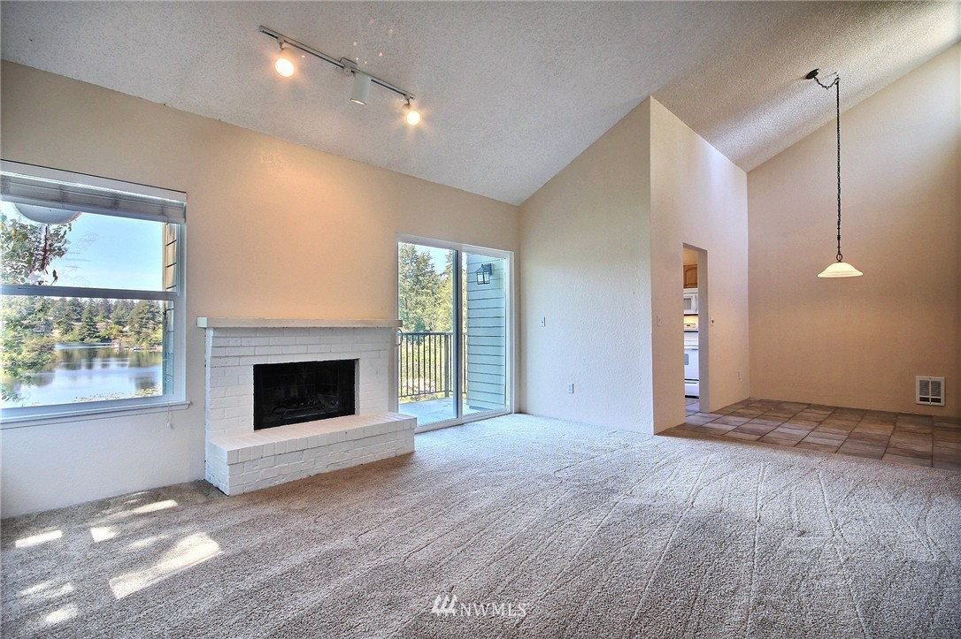 820 Cady Road, Unit G301 Everett, WA 98203 - Photo 6 of 25 Gallery Image 6