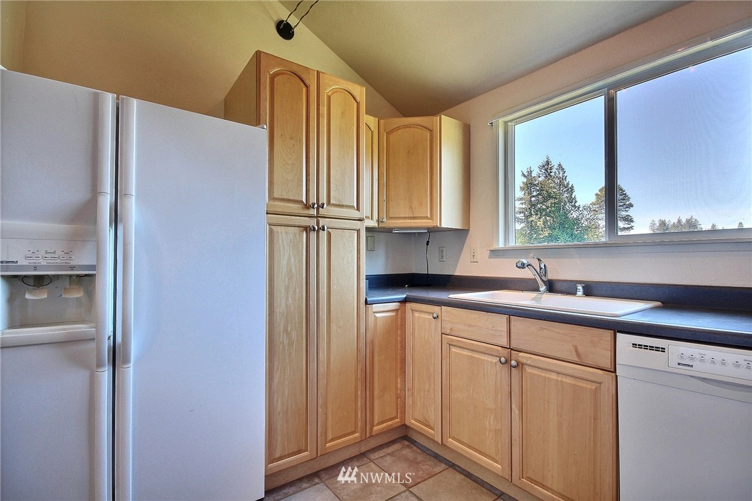820 Cady Road, Unit G301 Everett, WA 98203 - Photo 9 of 25 Gallery Image 9
