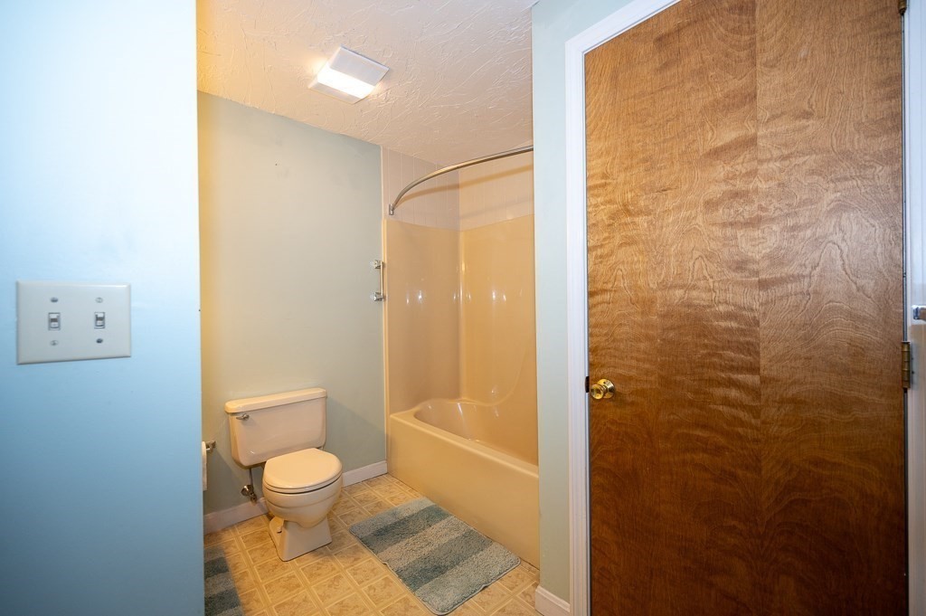 10 B Hulbert Road, Unit 14 Worcester, MA 01603 - Photo 13 of 13 Gallery Image 13