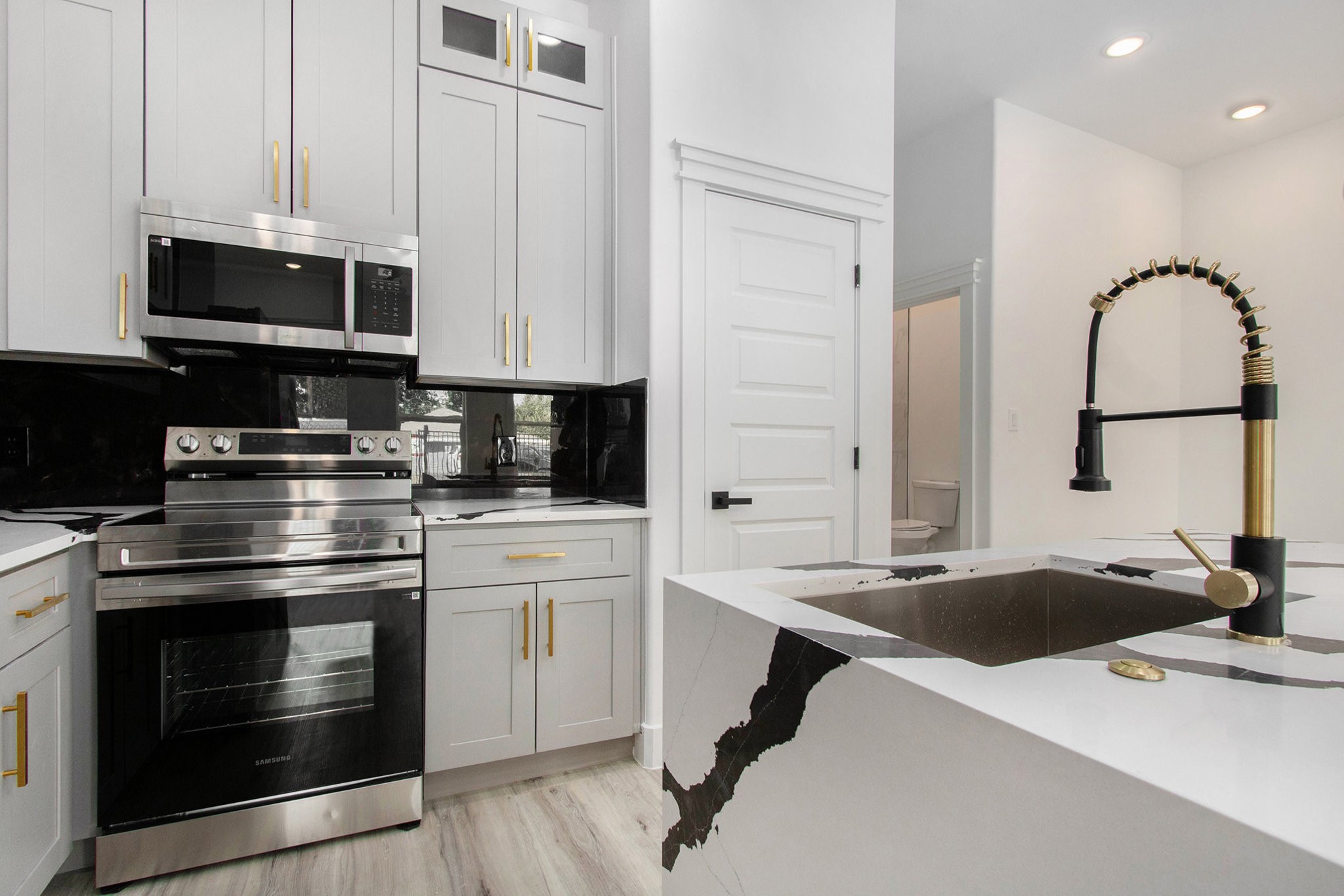 3652 Seabrook Street, Unit A AND B Houston, TX 77021 - Photo 12 of 27