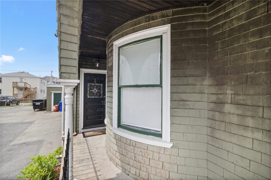 9 Beech Street Pawtucket, RI 02860 - Photo 18 of 28