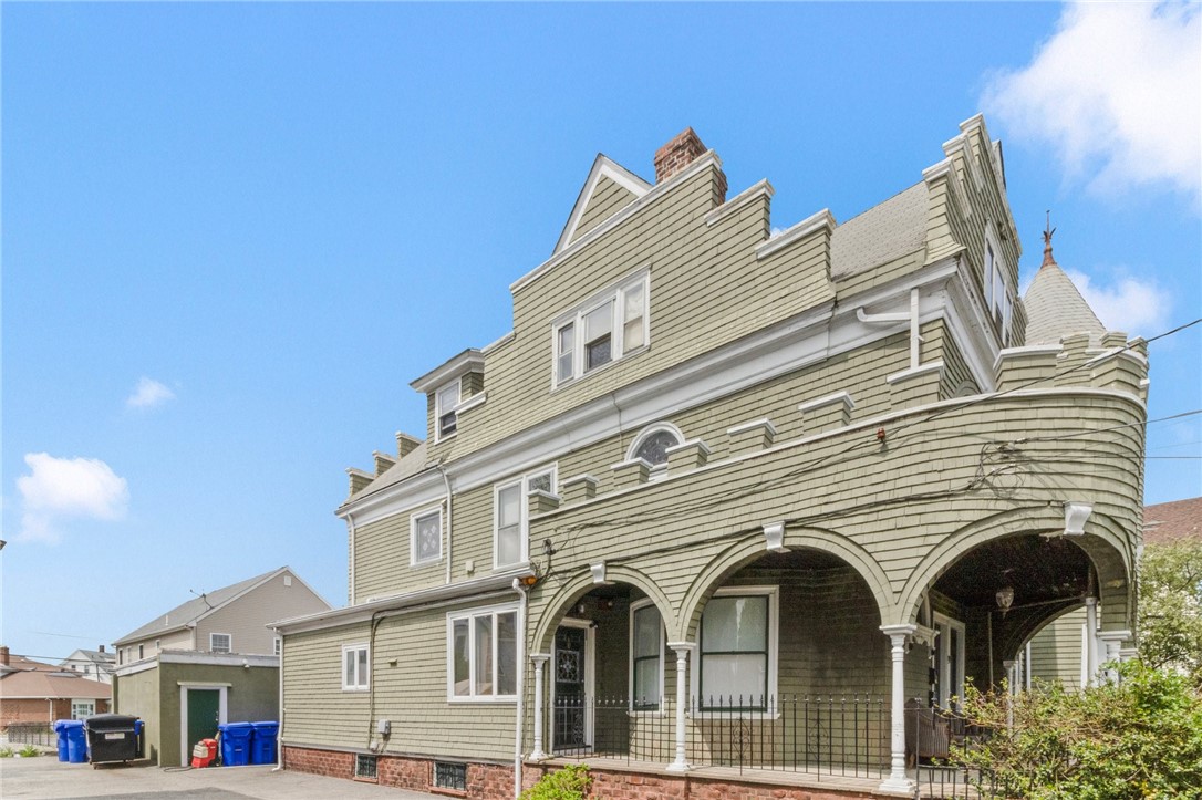 9 Beech Street Pawtucket, RI 02860 - Photo 22 of 28