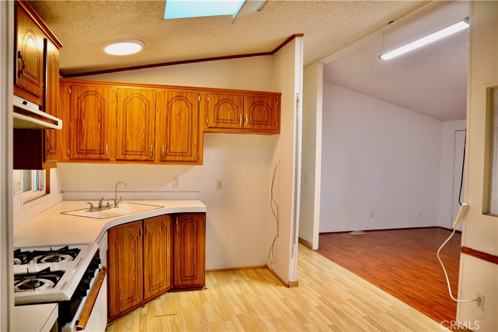 8111 Stanford Avenue, Unit 127 Stanton, CA 90680 - Photo 5 of 16