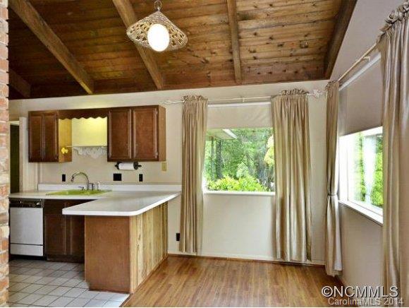 108 East Wonder Road Leicester, NC 28748 - Photo 11 of 19 Gallery Image 11
