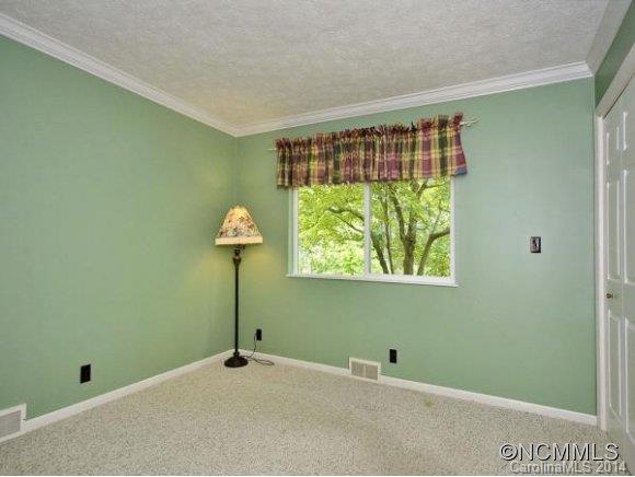 108 East Wonder Road Leicester, NC 28748 - Photo 14 of 19 Gallery Image 14