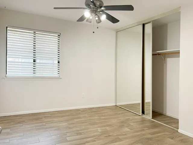 $412,000 | 3 North Mossrock Road, The Woodlands, TX 77380