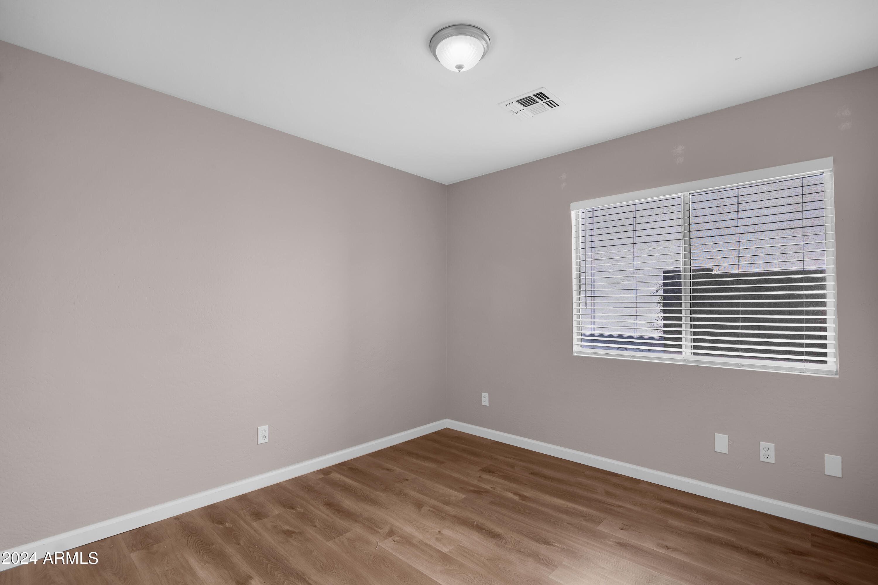 6441 West Riva Road Phoenix, AZ 85043 - Photo 20 of 32 Rlp-21