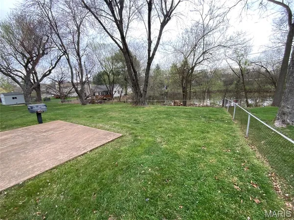 $2,500 | 12806 Willowyck Drive, St. Louis, MO 63146