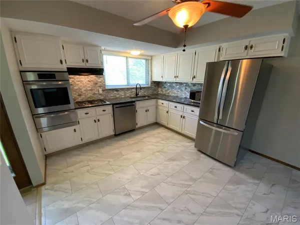 $2,500 | 12806 Willowyck Drive, St. Louis, MO 63146