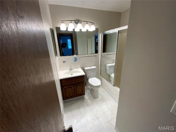 $2,500 | 12806 Willowyck Drive, St. Louis, MO 63146